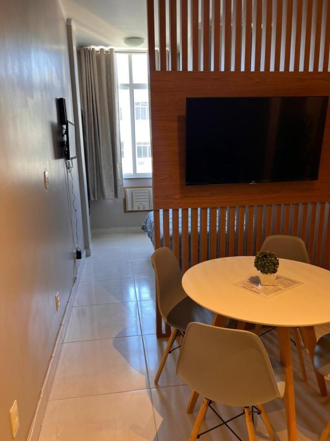 Apartamento/Studio Encantador No Posto 6 Em Copa. Рио де Жанейро Екстериор снимка